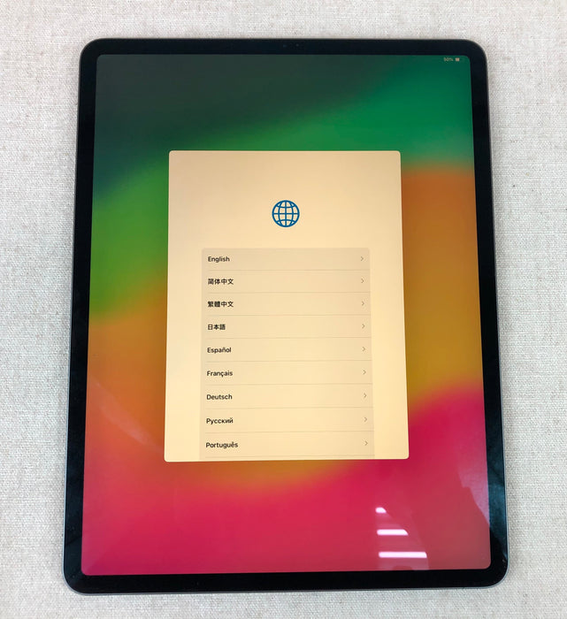 Apple iPad Pro 3rd Gen, Wi-Fi only, 12.9”, 4gb Ram, 64gb SSD - yellow screen