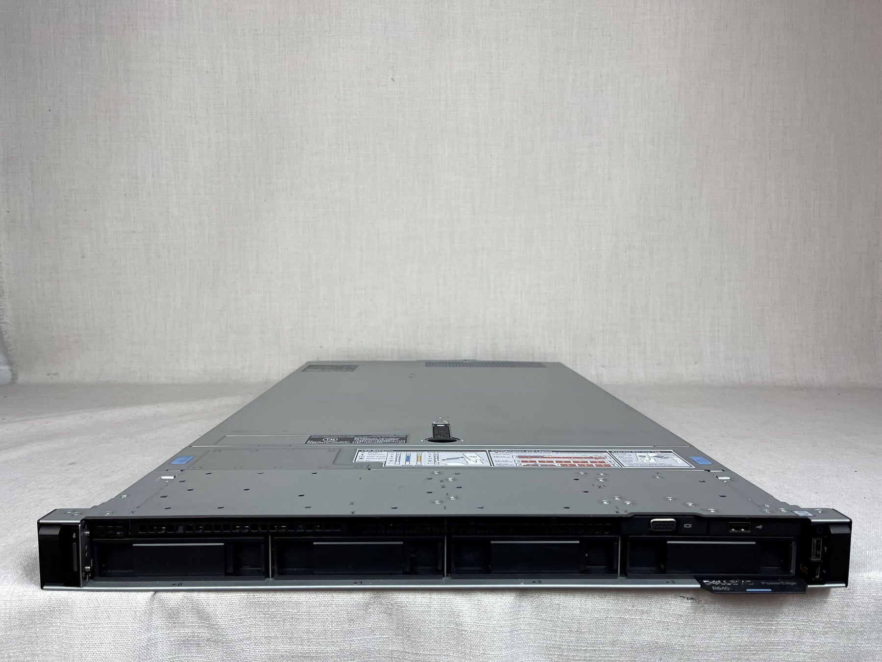 Dell PowerEdge R640 Server 2x 24C Platinum 8160M 2.1GHz 128GB RAM 2x 200GB SSD