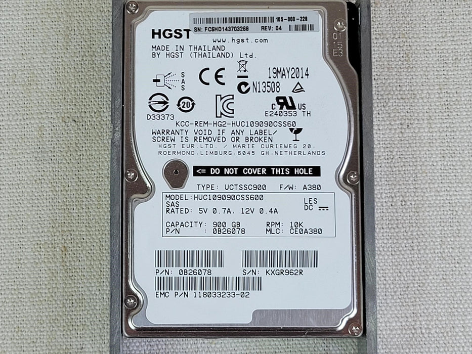 XtremIO – 900GB 10K 6GB/s SAS 2.5'' HDD for Controller – PN: 105-000-228