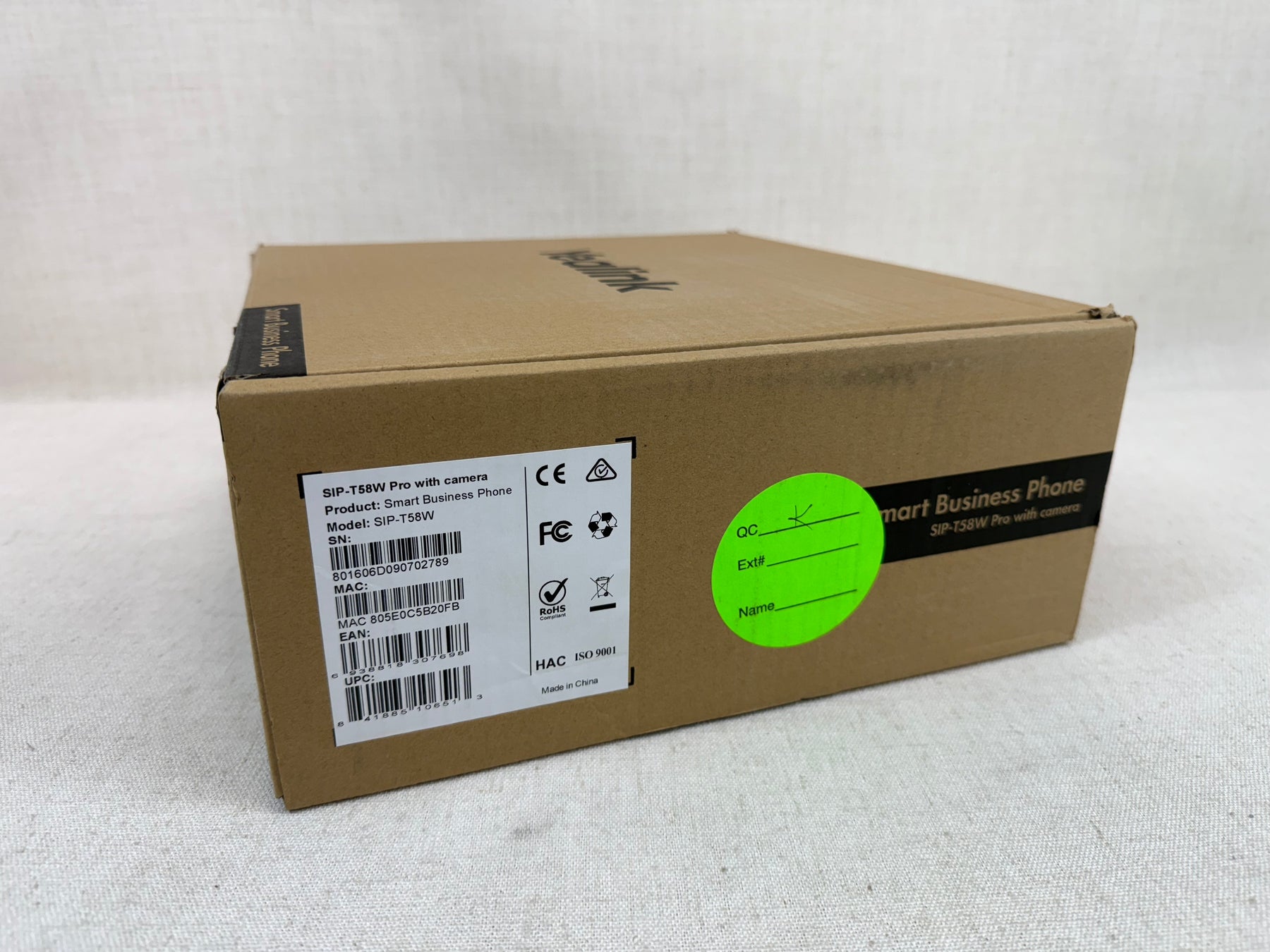 Yealink T58W Pro Smart Business VoIP w/ Wireless Handset & CAM50