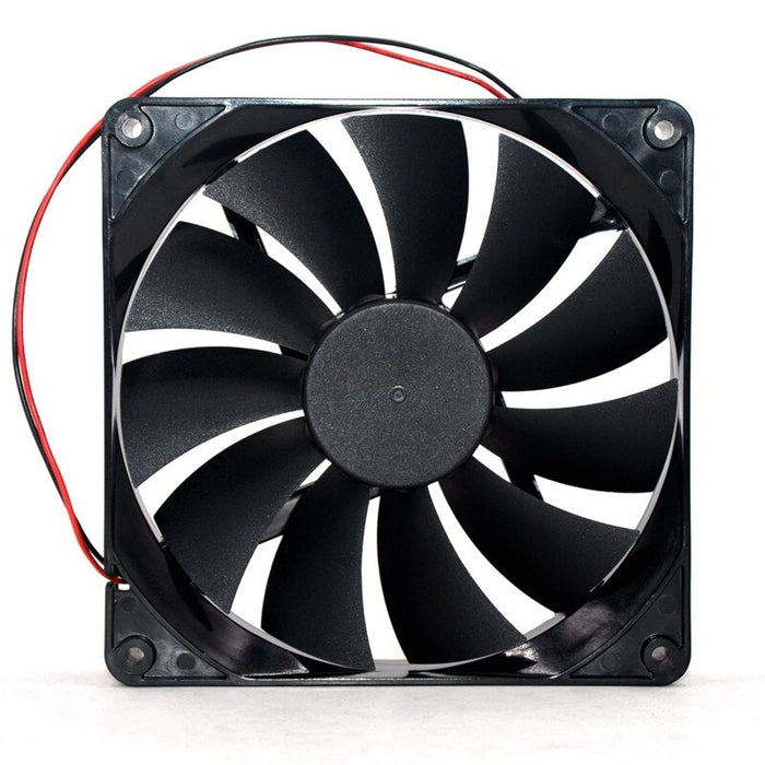 13525 135x135x25mm 12V DC 0.70A Axial Cooling Fan