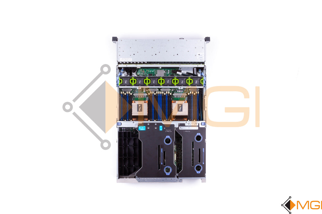 UCSC-C240-M3S CTO