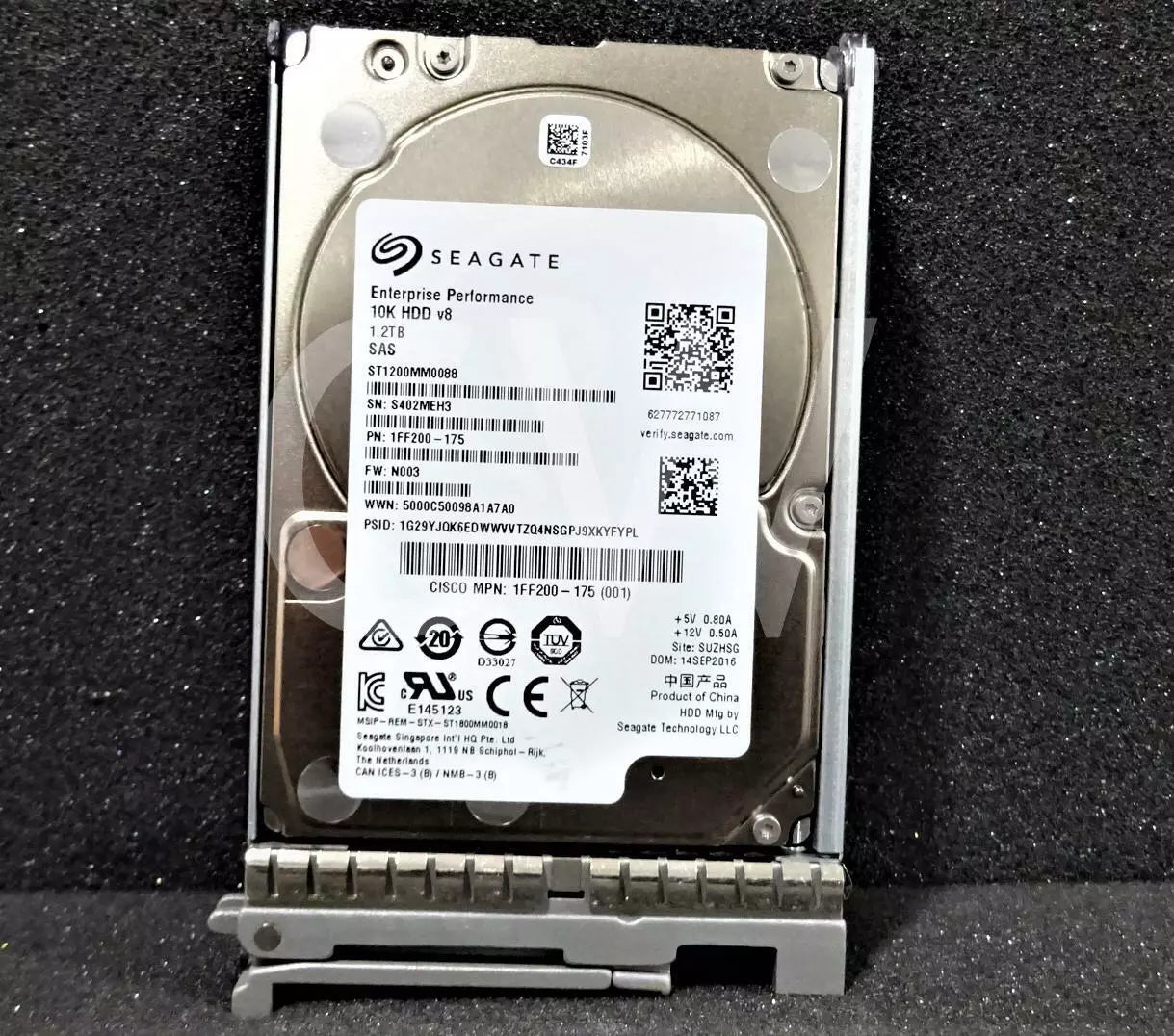 1FF200-175 CISCO ST1200MM0088 1.2TB 10K RPM 12Gb/s 2.5"SAS SERVER HDD Hard Drive Cisco