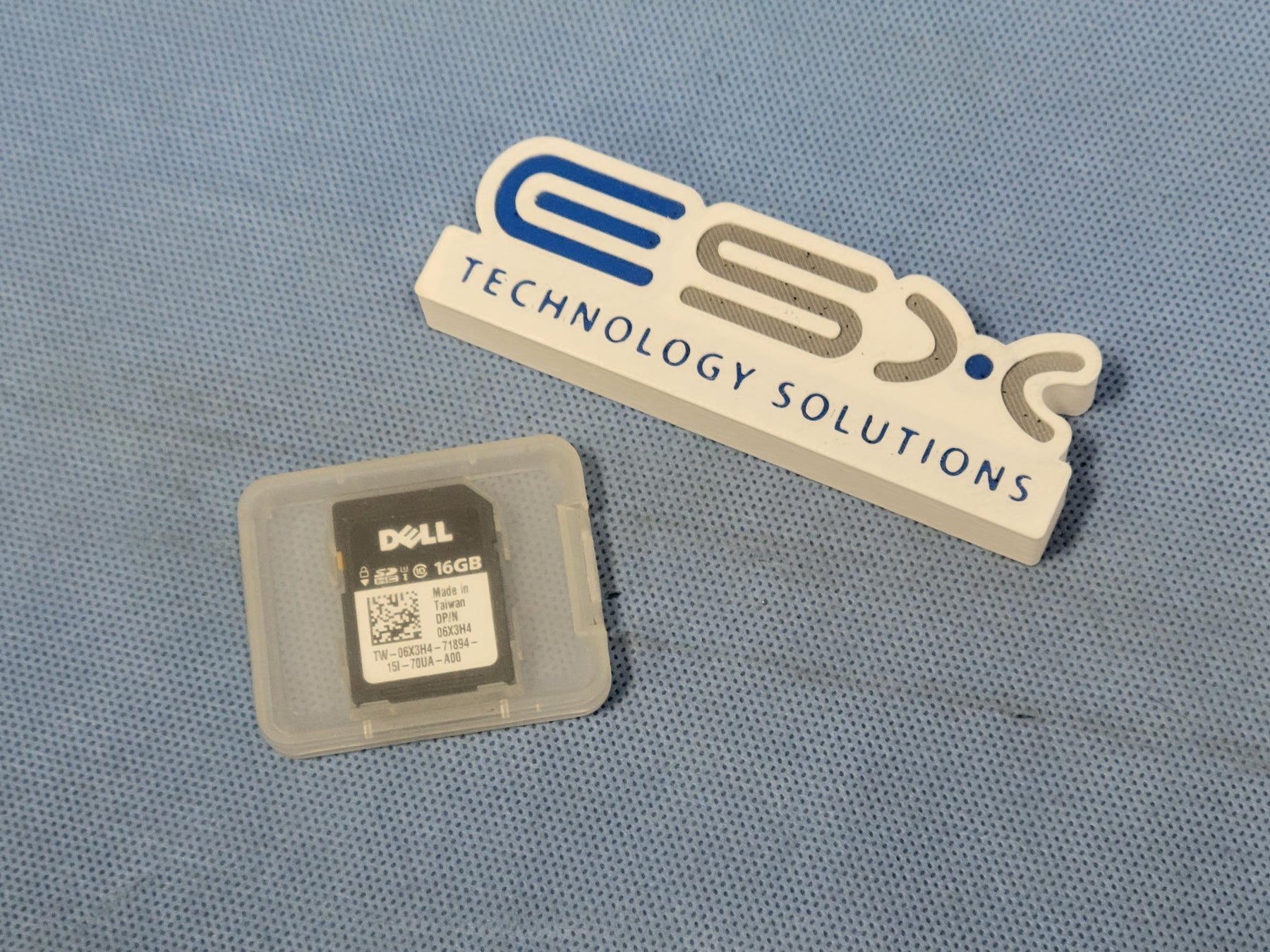 Dell 6X3H4 16GB vFlash Class 10 HC Secure Digital SD Card