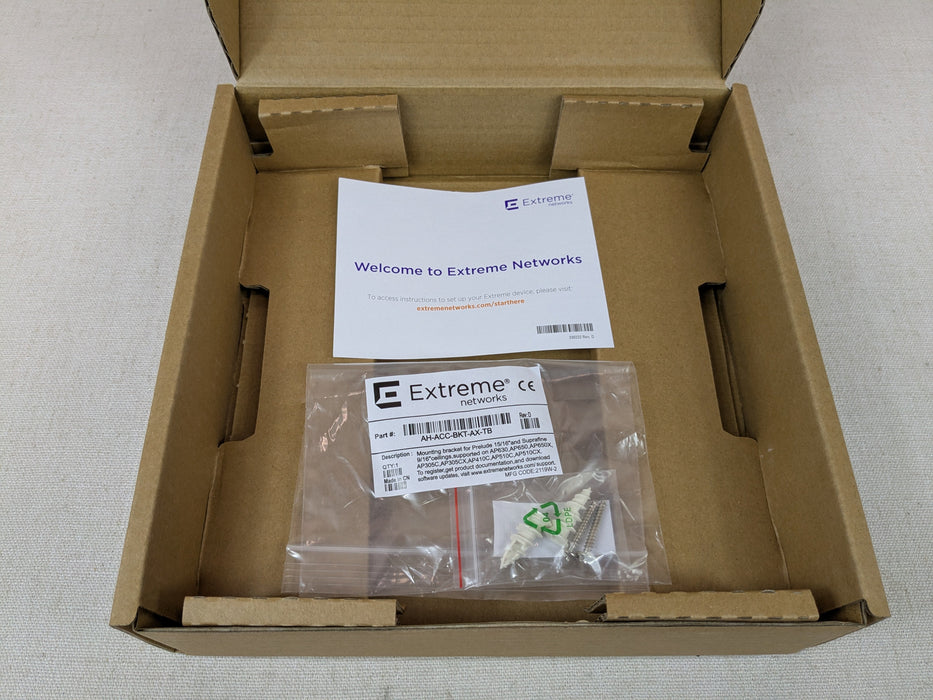 Extreme Networks AP510C-WW Dual Band Indoor Wireless Access Point WiFi6 w/ Mount
