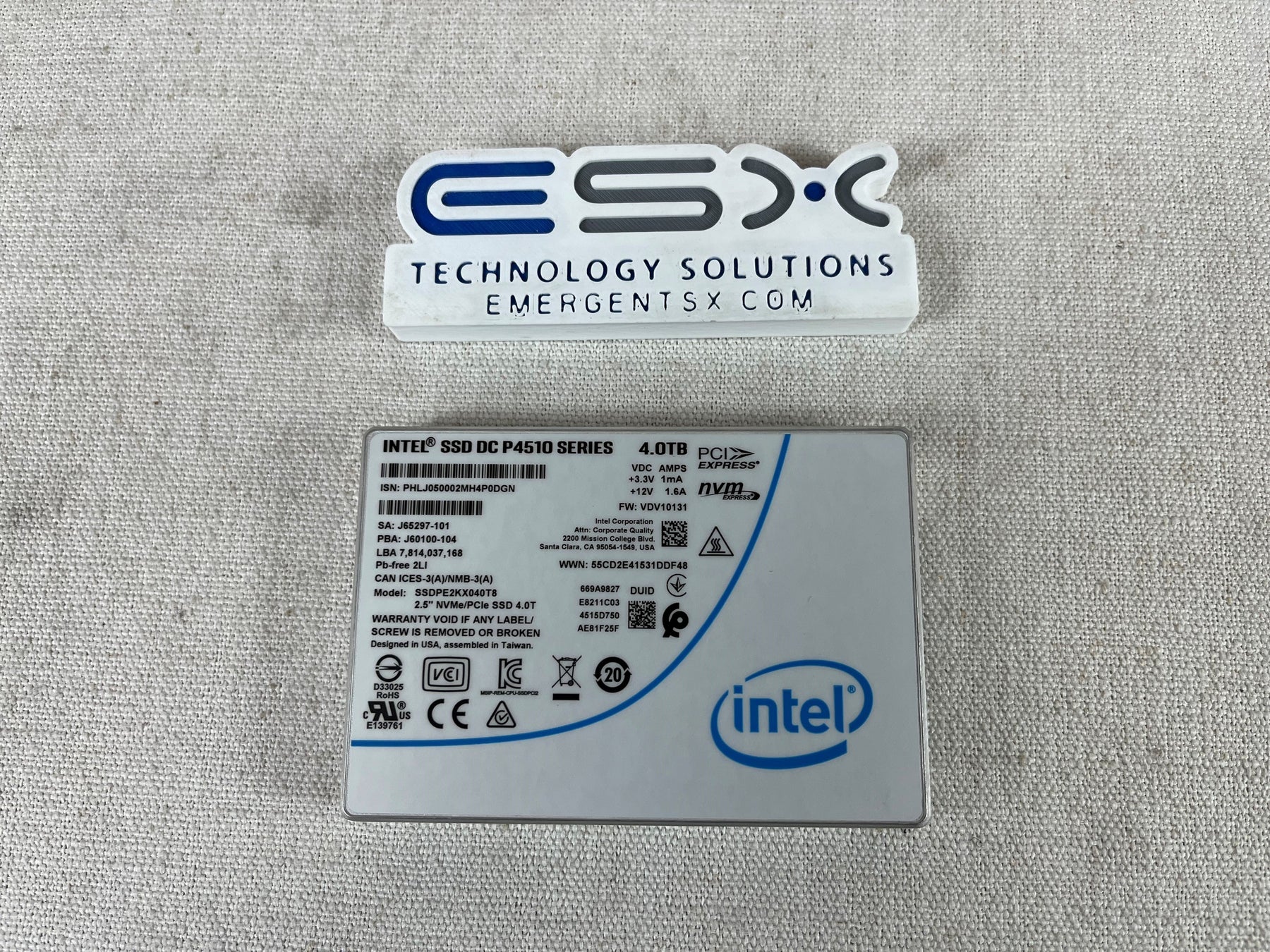 INTEL 4TB 2.5" NVMe U.2 P4510 Series SSD SSDPE2KX040T8