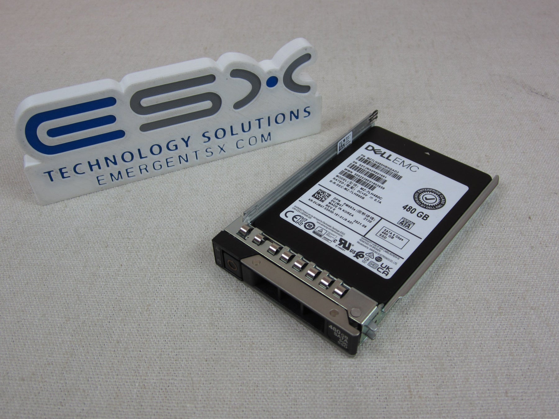 Dell VJM47 480GB 6Gb/s 2.5" SATA RI TLC SSD Samsung PM883a MZ-7LH480C 14G Tray