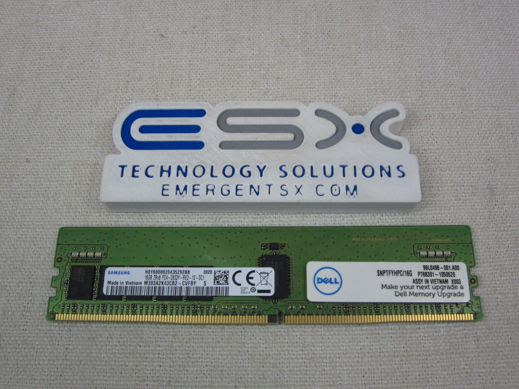 Dell SNPTFYHPC/16G 16GB 2Rx8 PC4-2933Y DDR4 ECC Server Memory RDIMM