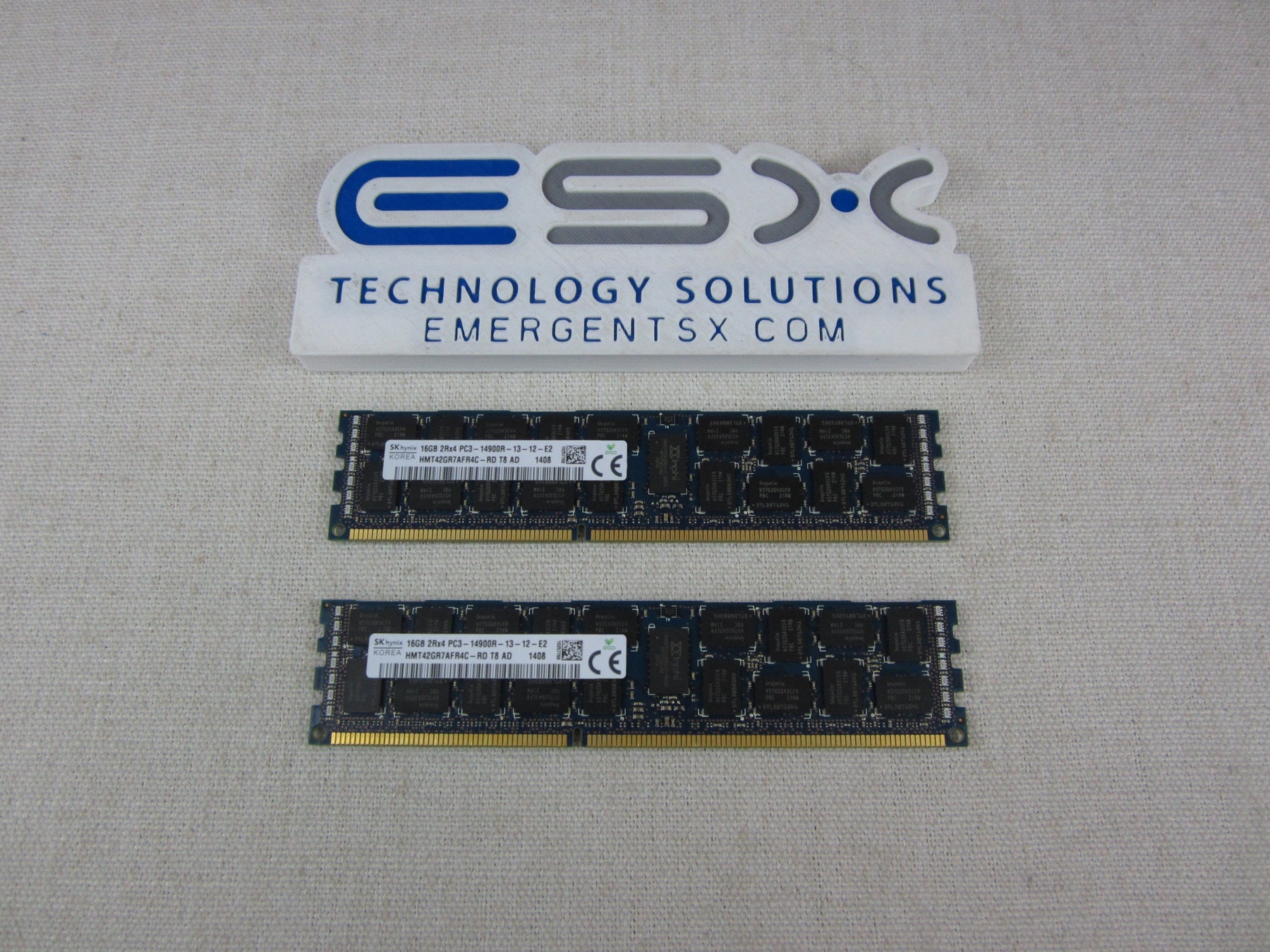 Lot of 2- Hynix HMT42GR7AFR4C-RD 16GB 2Rx4 PC3-14900R DDR3-1866 Server Memory