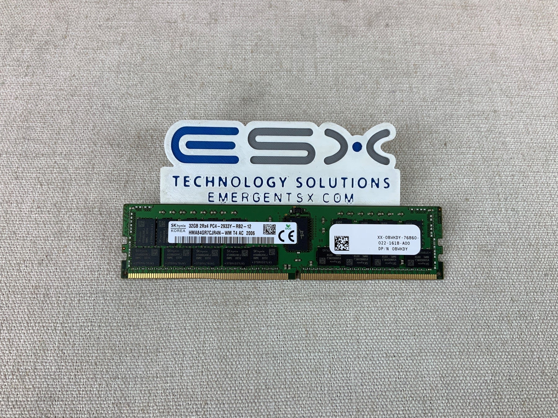 Dell 8WKDY 32GB 2Rx4 PC4-2933Y Server Memory DDR4-23400R ECC Server Memory RDIMM