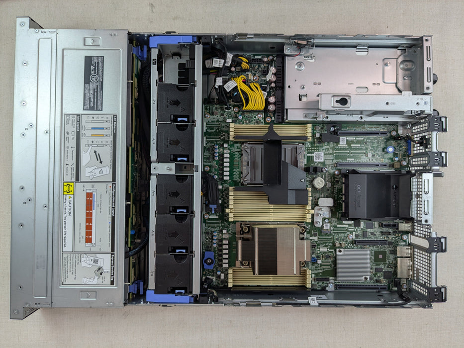 Dell PowerEdge R550 8x 3.5” CTO Server – 1x Heatsink, 2x 800W, iDRAC Ent