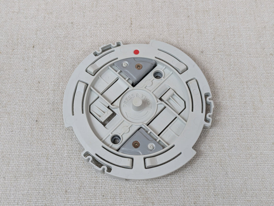 Extreme Networks AP510C-WW Dual Band Indoor Wireless Access Point WiFi6 w/ Mount