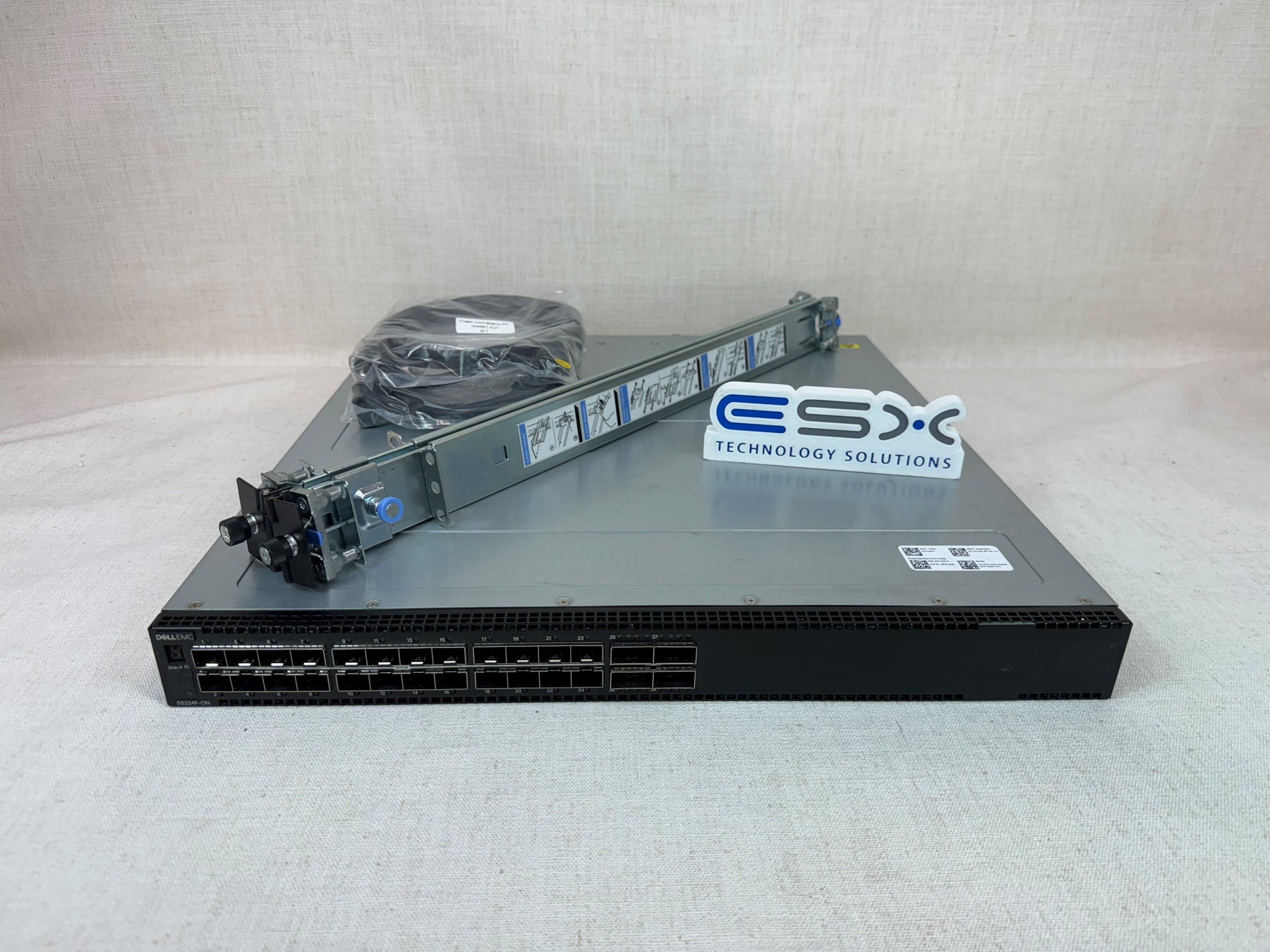 Dell S5224F-ON 24 Port SFP28, 4x QSFP28 Switch, 2x PSU, 4x Reverse Air Fan, OS10