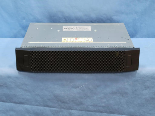 EMC VNX 2U, 25-Bay DAE with 12 x 800GB 2.5" 6G SAS SSD PN: 005051130