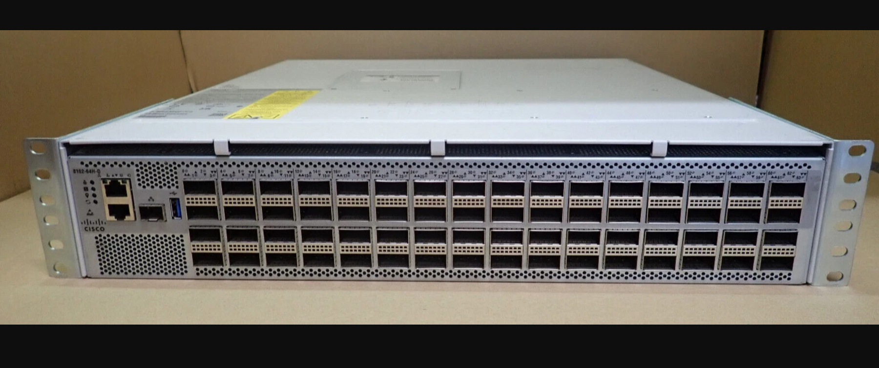 8102-64H-O Cisco 8000 64 x 100G QSFP28 Router