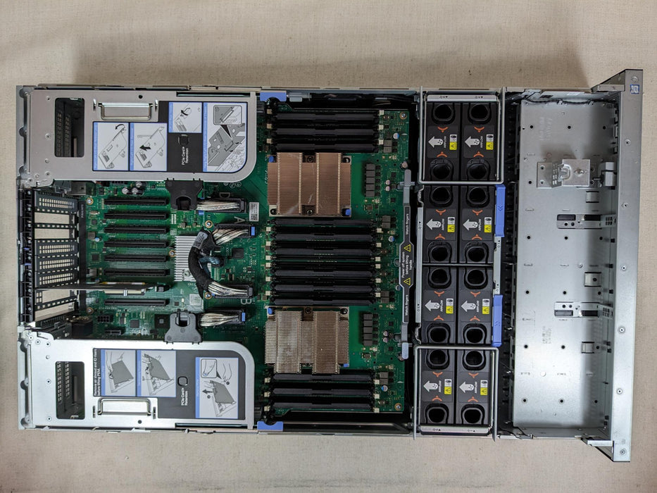 Dell PowerProtect DD9900 8x 2.5” CTO Server – 4x Heatsink, 2x 1600W