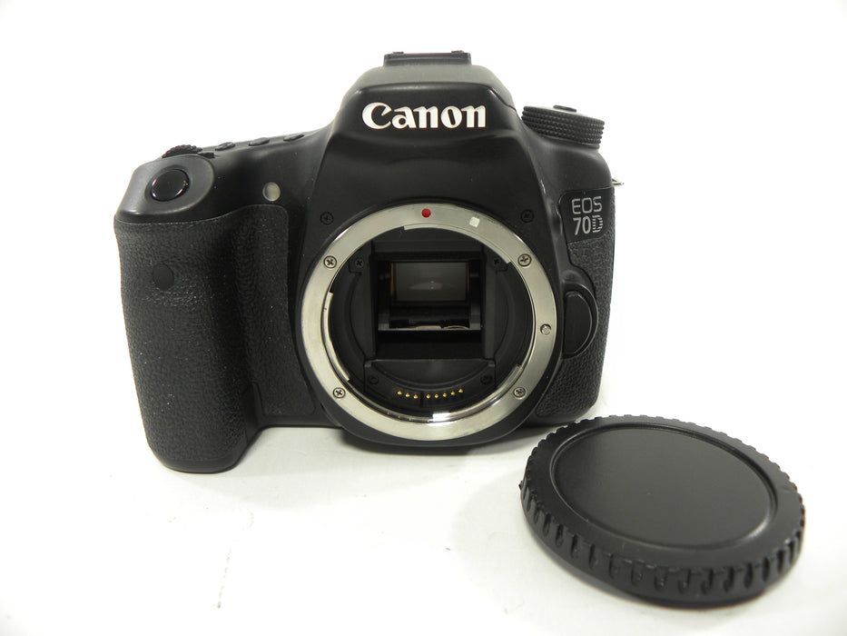 Canon EOS 70D 20.2mp Digital SLR Body Only AS IS (Parts)