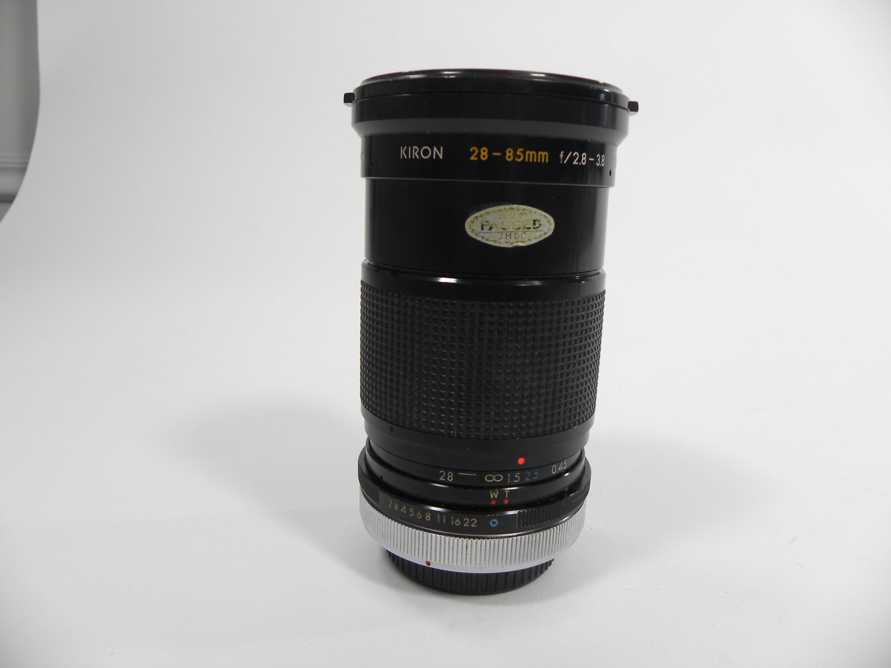Kiron Macro 28-85mm f2.8-3.8 Canon FD Mount
