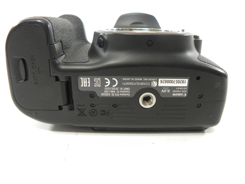 Canon EOS 70D 20.2mp Digital SLR Body Only AS IS (Parts)