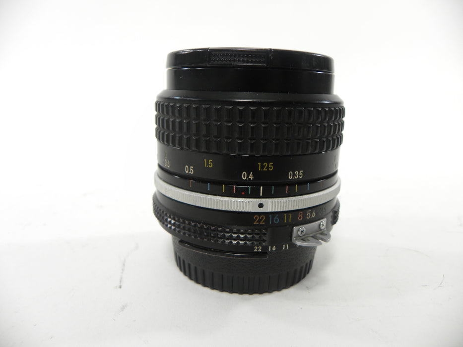Nikon Nikkor 28mm f3.5 F Mount