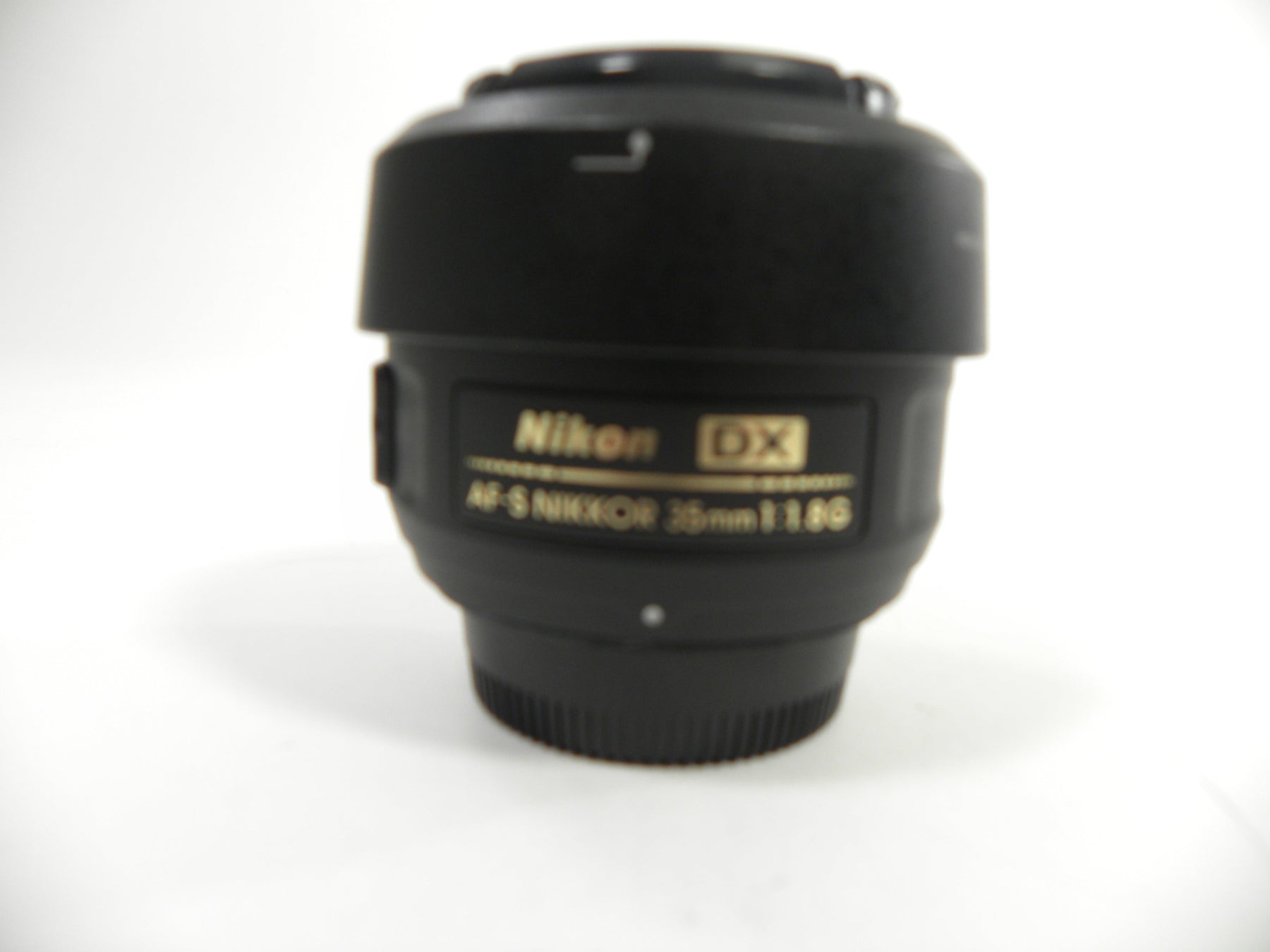 Nikon AF-S Nikkor DX 35mm f1.8  AS IS  NO Returns!