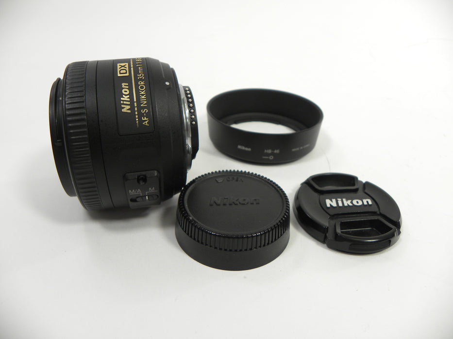 Nikon AF-S Nikkor DX 35mm f1.8  AS IS  NO Returns!