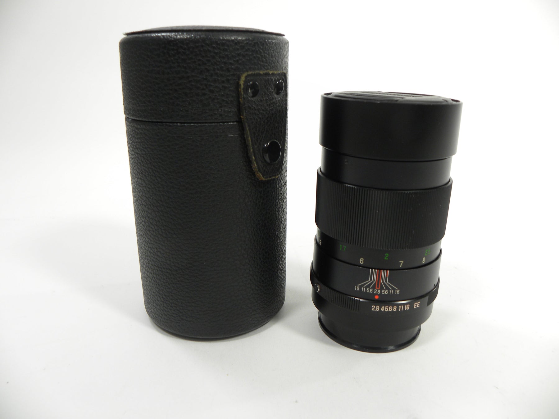 Vivitar Auto Telephoto 135mm f2.8 AR Mount