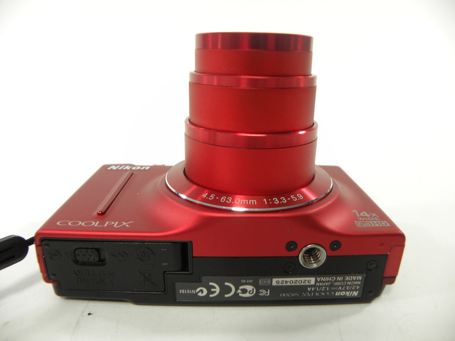 Nikon Coolpix S8200 16.1mp Digital Camera (Red)