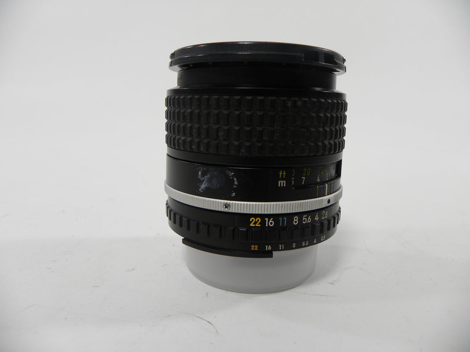 Nikon Series E 100mm f2.8 F Mount