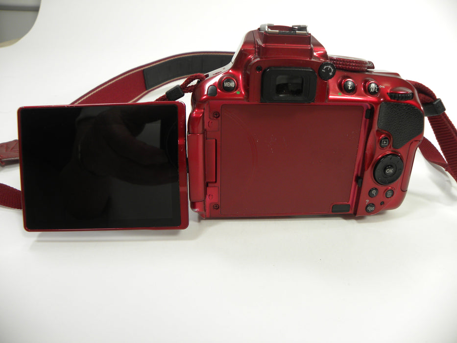 Nikon D5300 24.2mp Digital SLR (Red) w/AF-P 18-55 DX VR Shutter Ct. 39,527