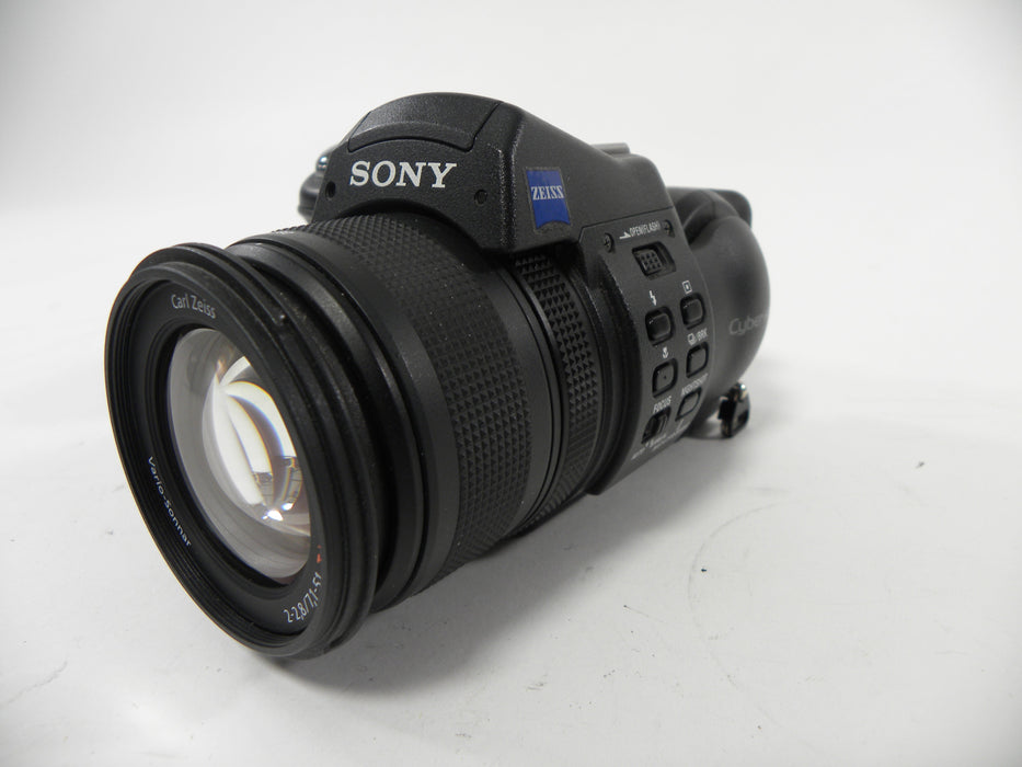 Sony Cyber Shot DSC-F828 8.0mp Digital Still Camera