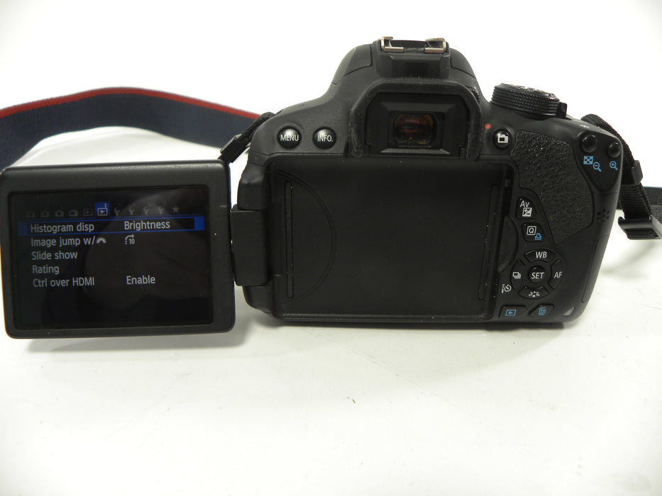 Canon EOS Rebel T5i 18.0mp Digital SLR w/EF-S 18-55 Shutter Ct.13,792