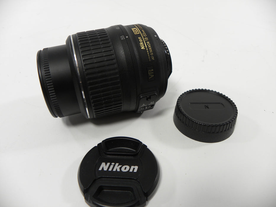 Nikon AF-S Nikkor DX VR 18-55mm f3.5-5.6G F Mount