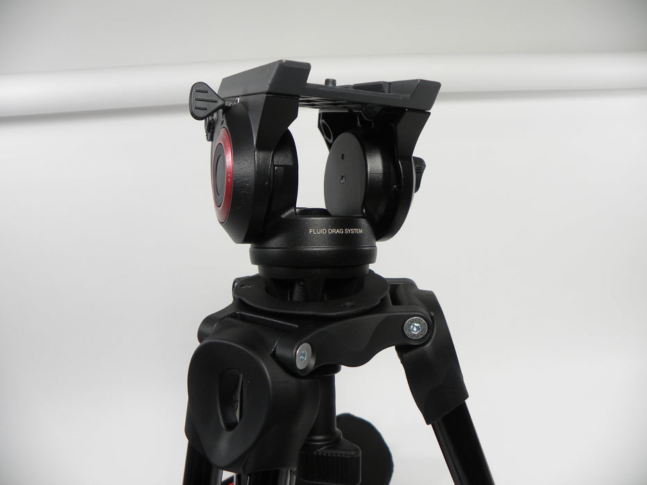 Manfrotto MTV 502 AM Tripod