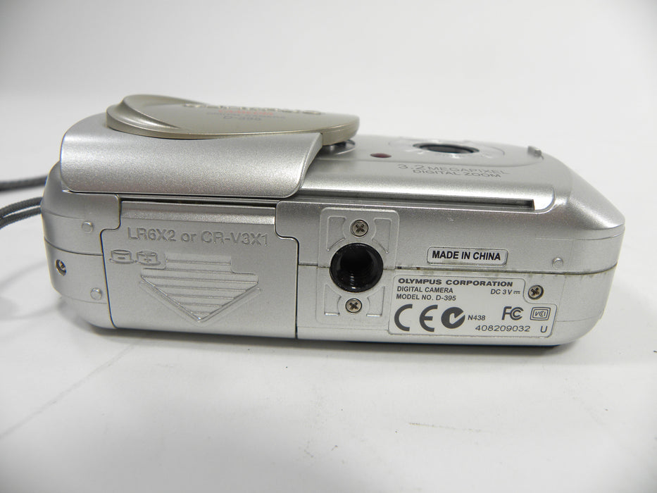 Olympus D-395 3.2mp Digital Camera