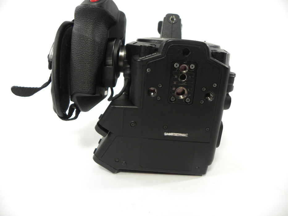 Canon EOS C200 Cinema Camera Body Only 440 Hours