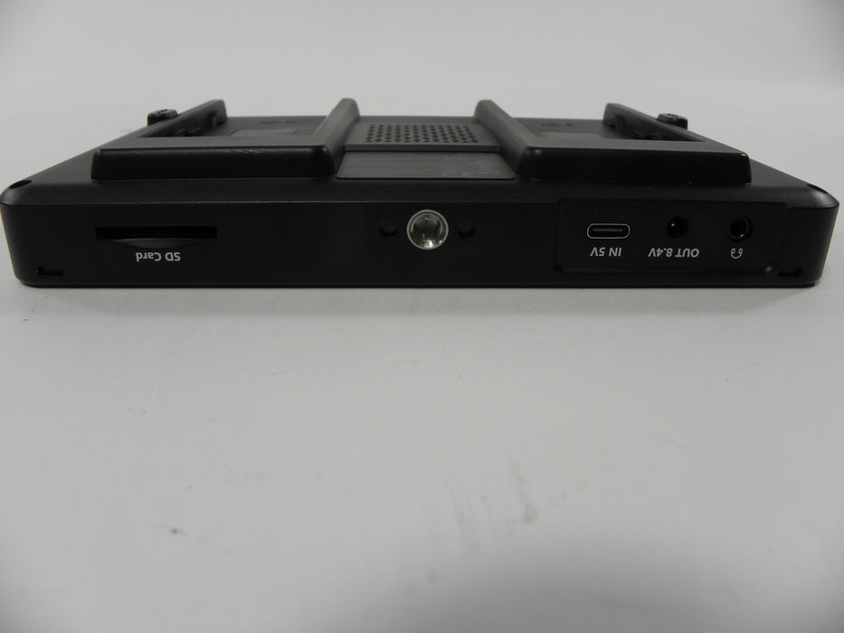 Neewer LCD Field Monitor Model F700
