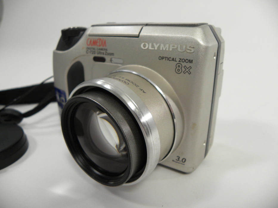 Olympus C-720 Camedia Ultra Zoom 3.0mp Digital Camera