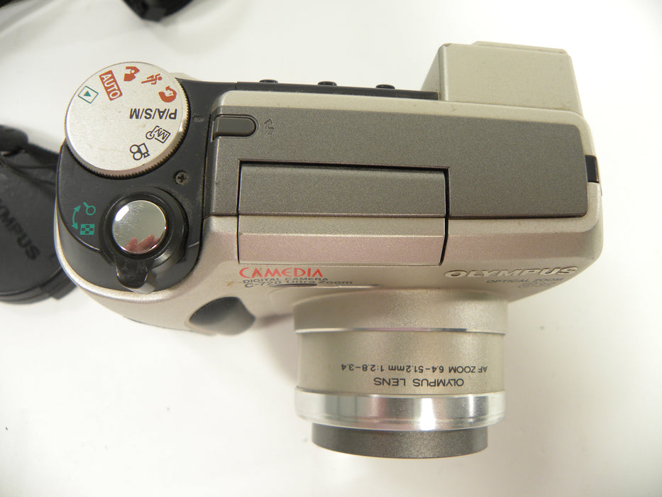 Olympus C-720 Camedia Ultra Zoom 3.0mp Digital Camera