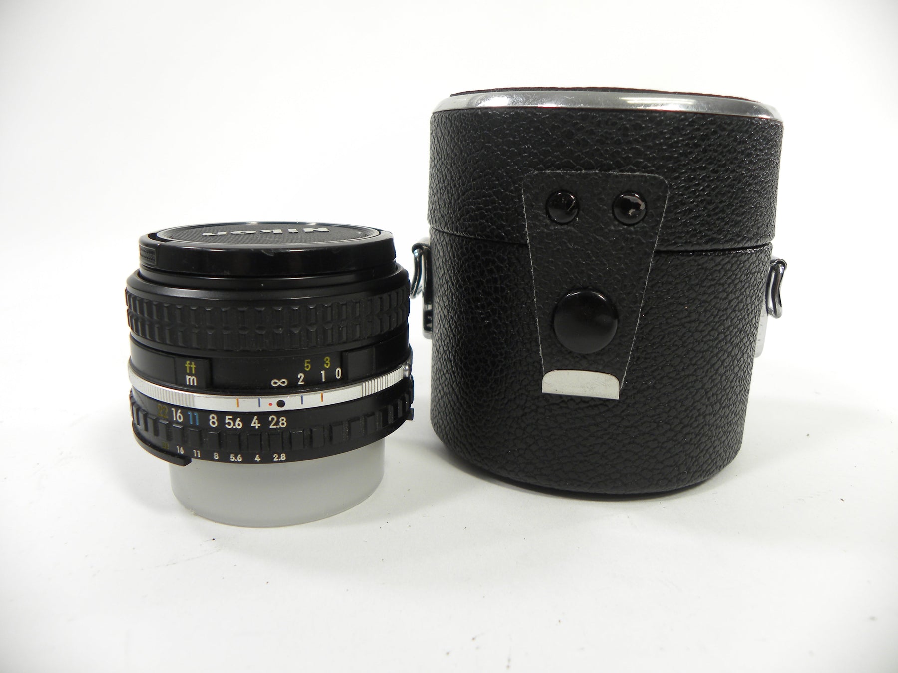 Nikon Series E 28mm f2.8 F Mount