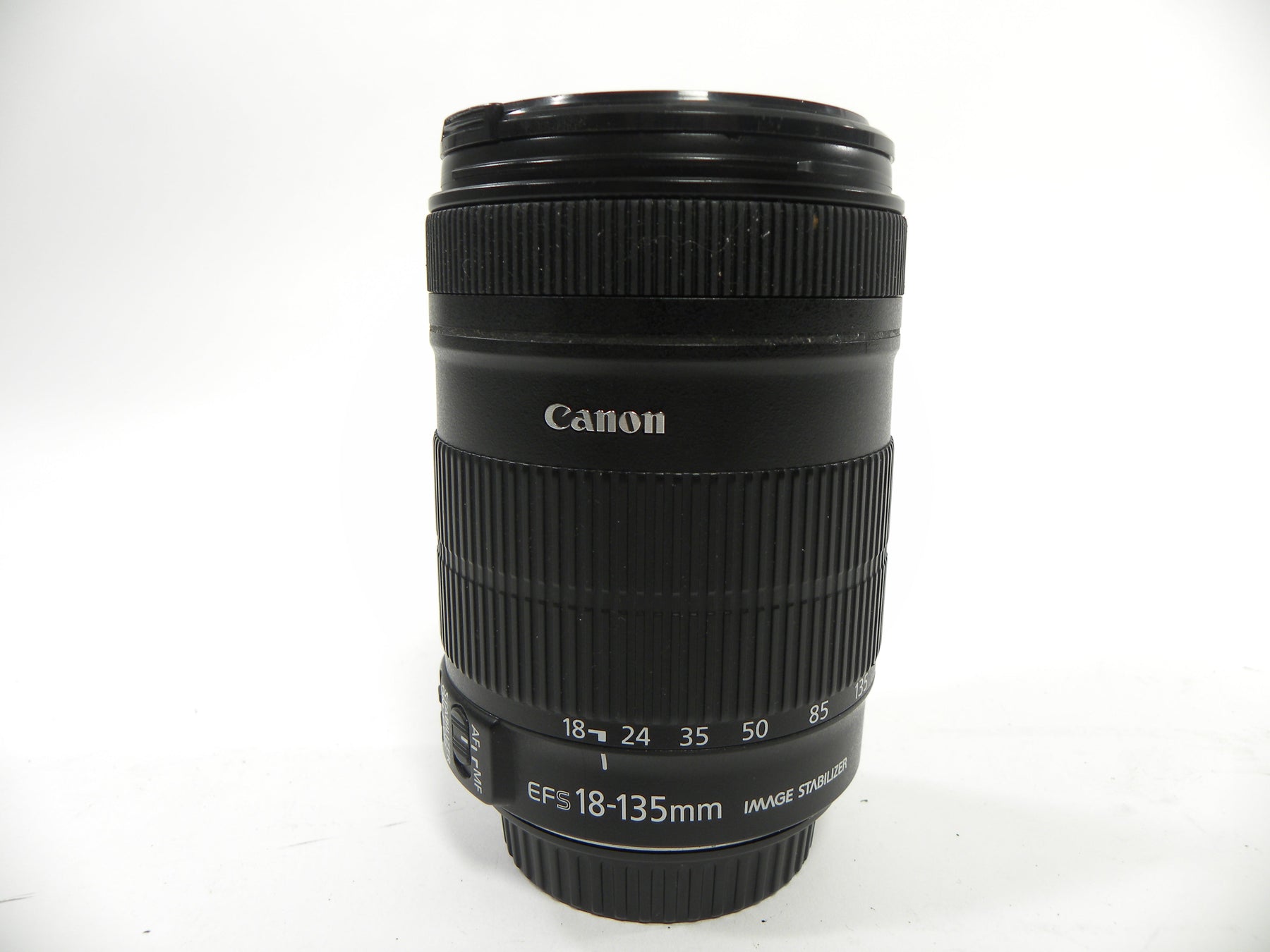 Canon EF-S 18-135mm f3.5-5.6 IS