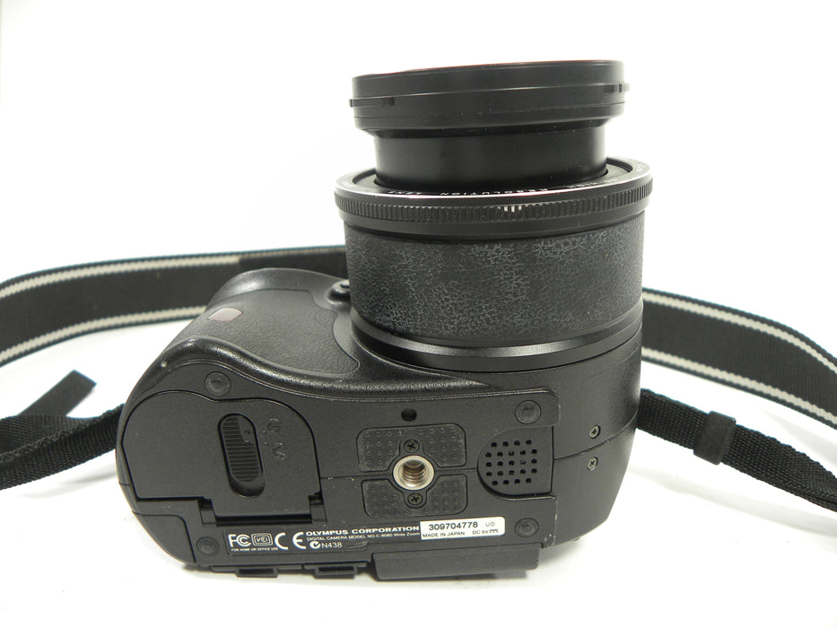 Olympus Comedia C-8080 8.0mp Digital Wide Zoom