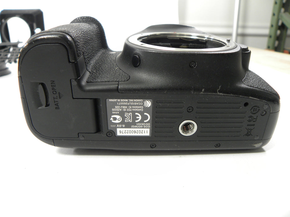 Canon EOS 6D 20.2mp Digital SLR Body Only Shutter Ct. 72,503