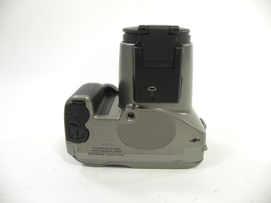 Olympus IS-30 DLX 35mm Camera