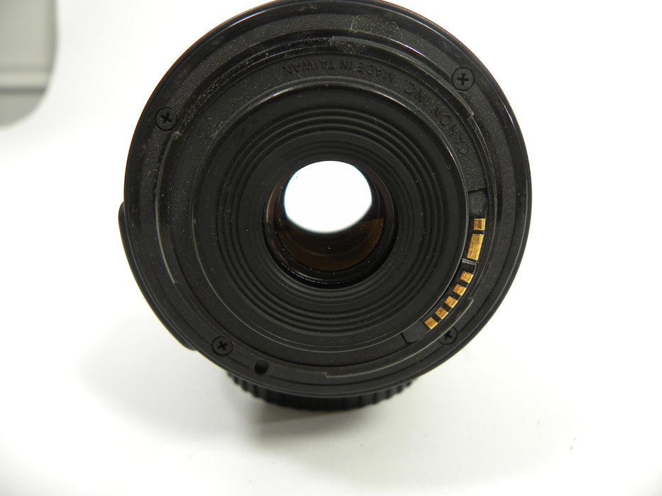 Canon EF-S 18-55mm f3.5-5.6 IS II