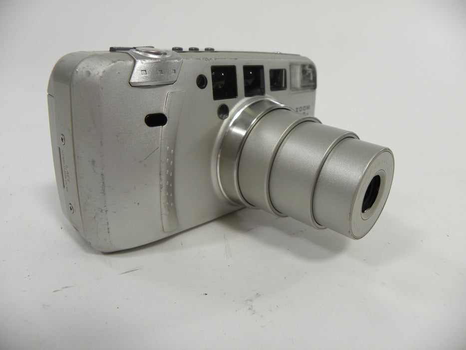 Minolta 130c Zoom Date 35mm Point and Shoot camera