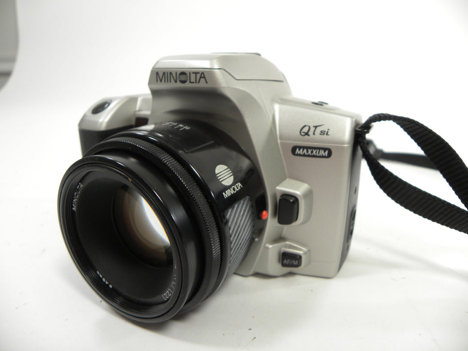 Minolta Maxxum QTsi 35mm w/AF Maxxum 50mm f1.7