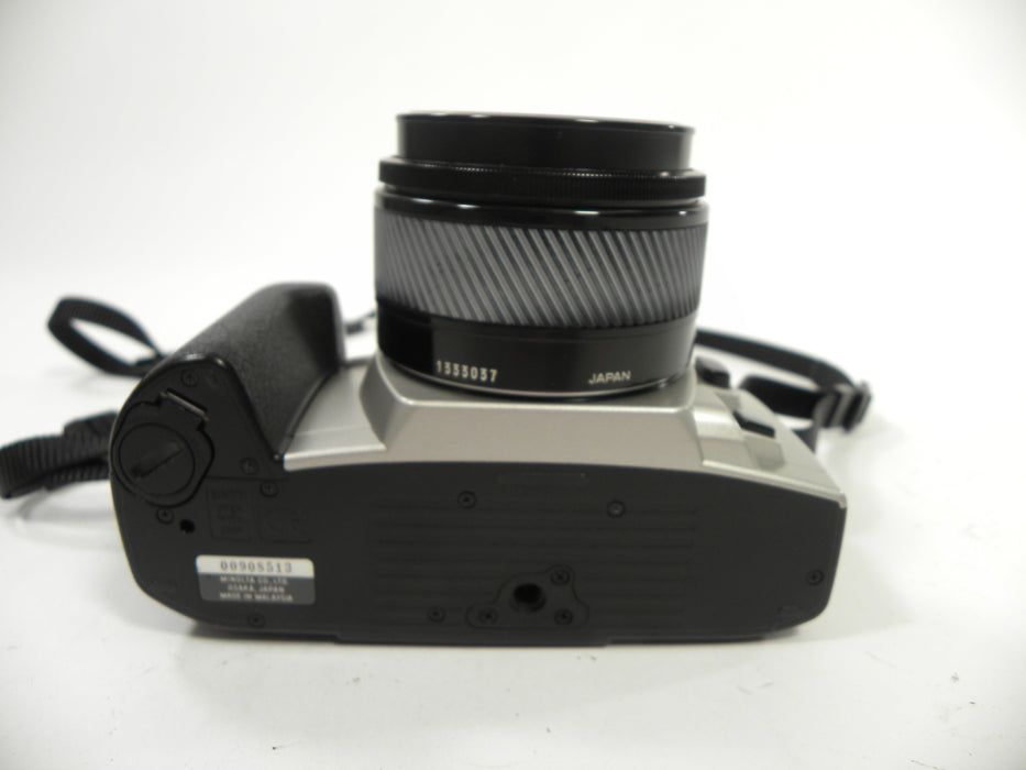Minolta Maxxum QTsi 35mm w/AF Maxxum 50mm f1.7