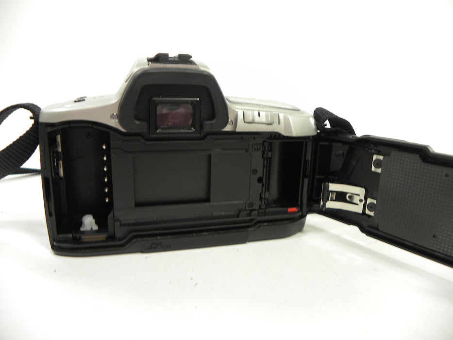 Minolta Maxxum QTsi 35mm w/AF Maxxum 50mm f1.7