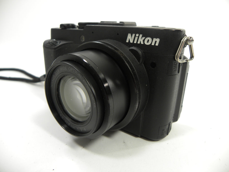 Nikon Coolpix P7700 12.2mp Digital Camera